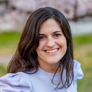 Meet your Posher, Rebecca